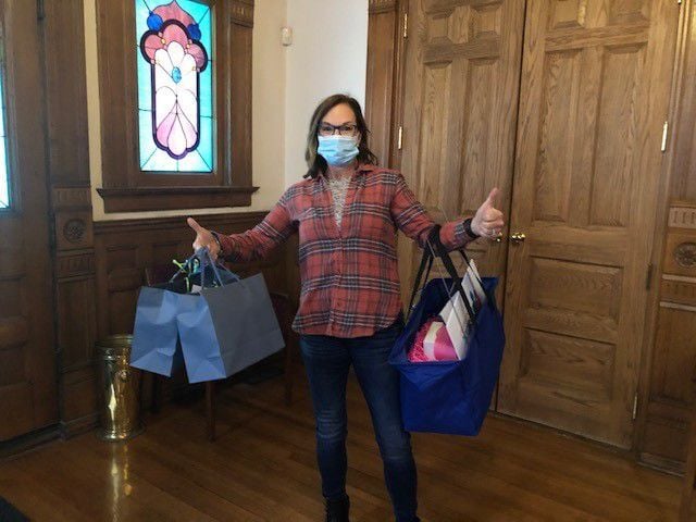 Host Kit Pickup